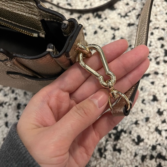 Authentic Gold Metallic Coach Swagger - Picture 10 of 12